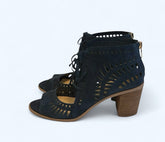 Vince Camuto – Size 8.5