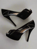 Jessica Simpson - Size 6.5