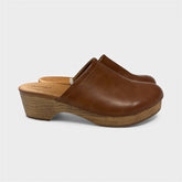 Universal Thread - Size 9.5