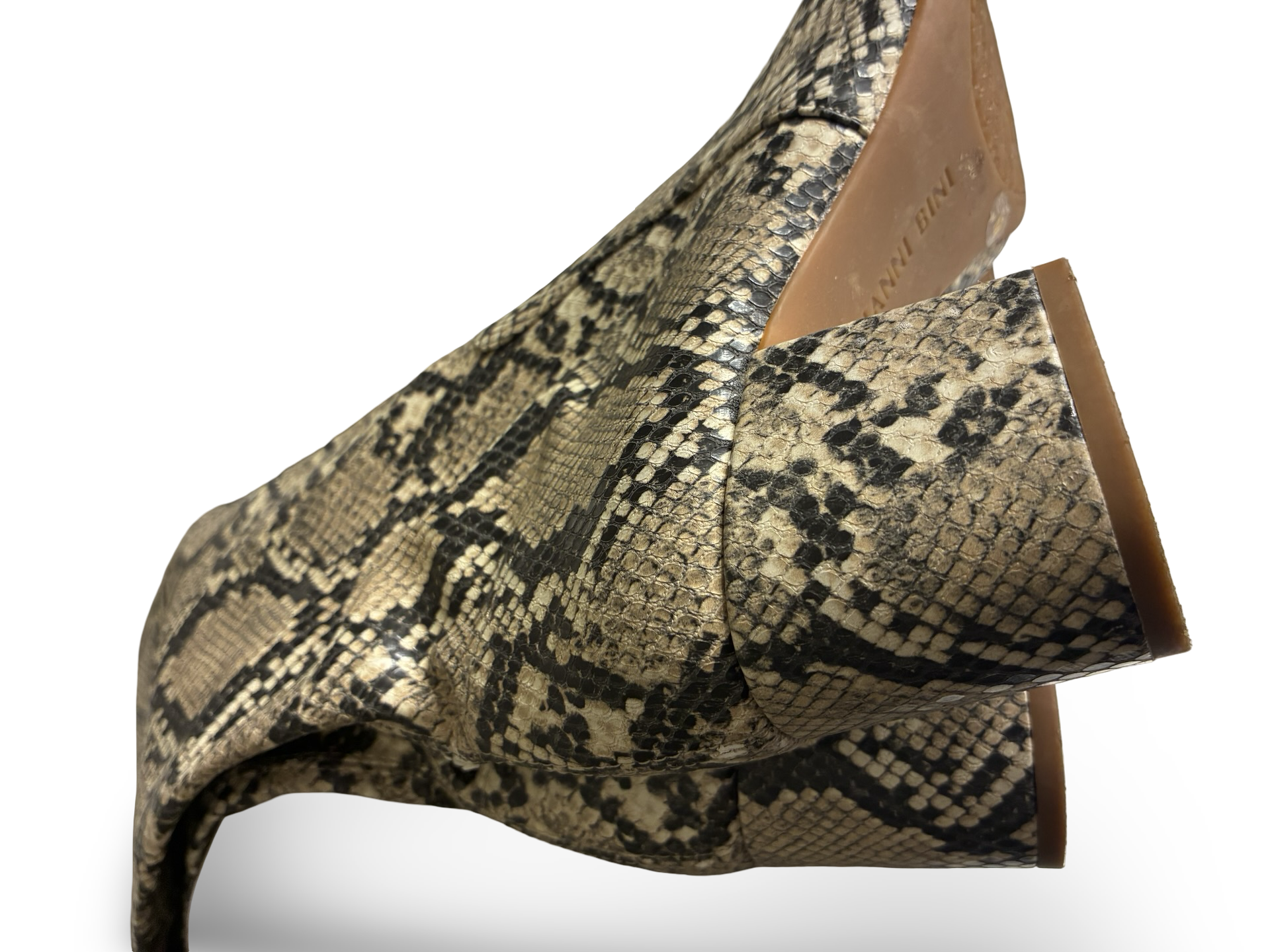 Gianni Bini - Size 7