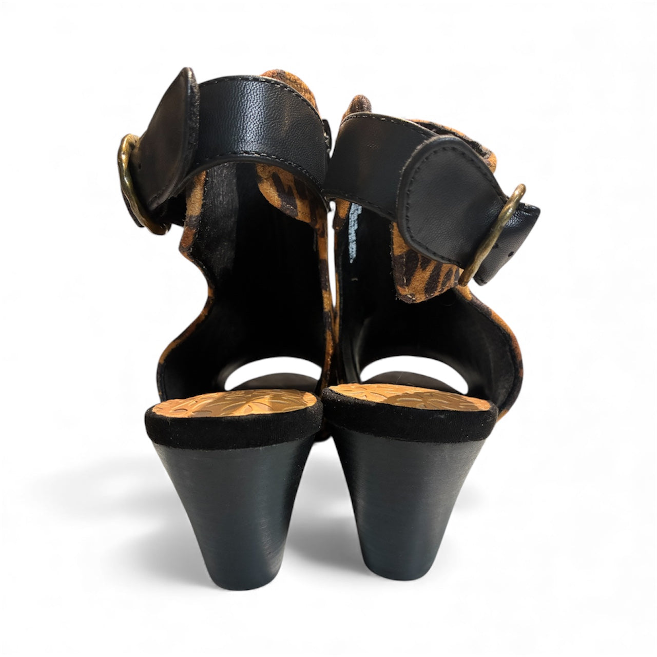 Baretraps - Size 7.5