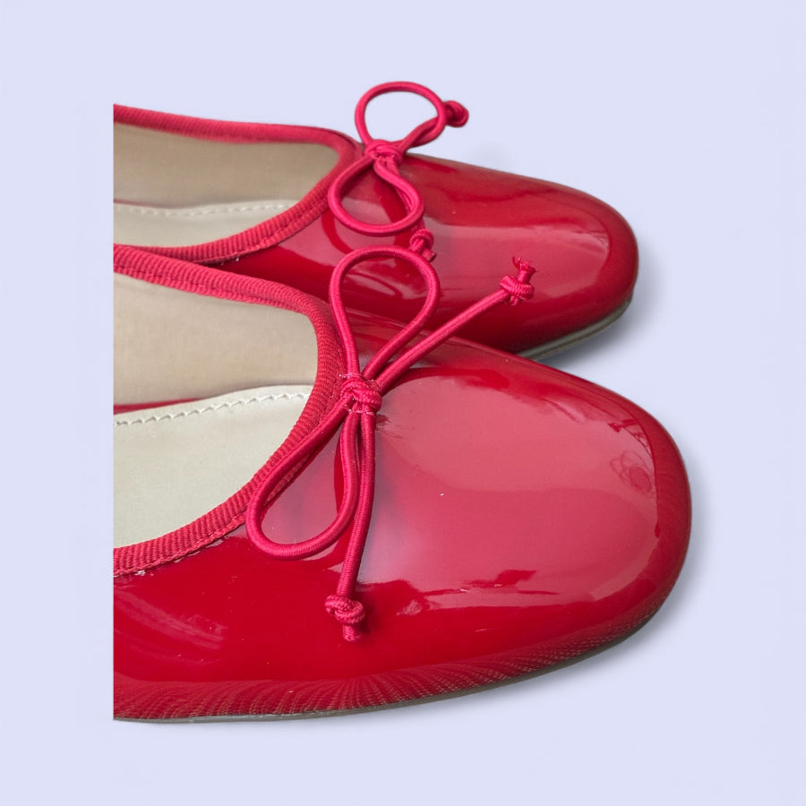 A New Day - Size 7.5