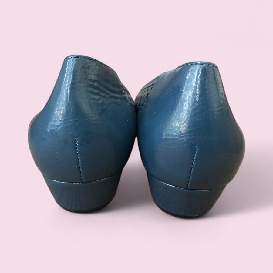 Ros Hommerson - Size 8.5ww