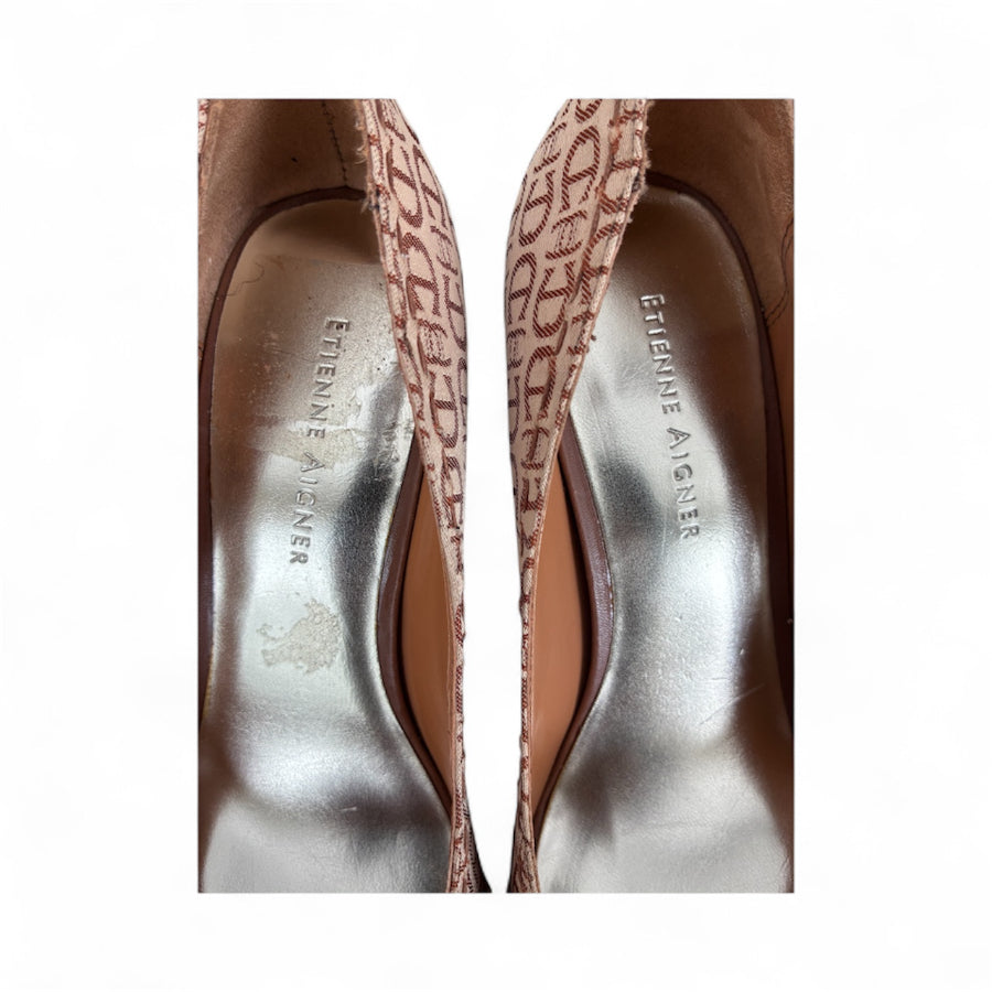 Etienne Aigner - Size 8