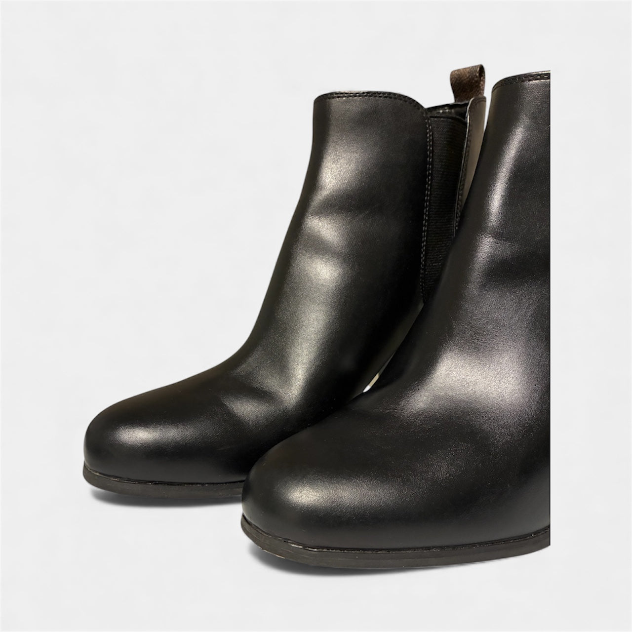 Michael Kors - Size 11