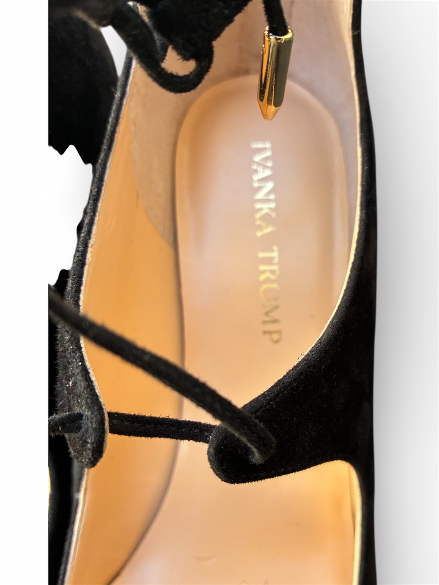 Ivanka Trump -  Size 8.5