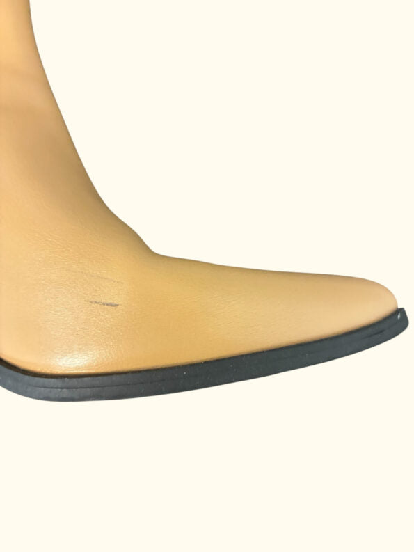 A New Day Boots Size – 6