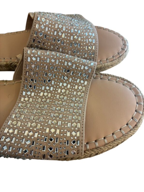 A New Day – Size 10