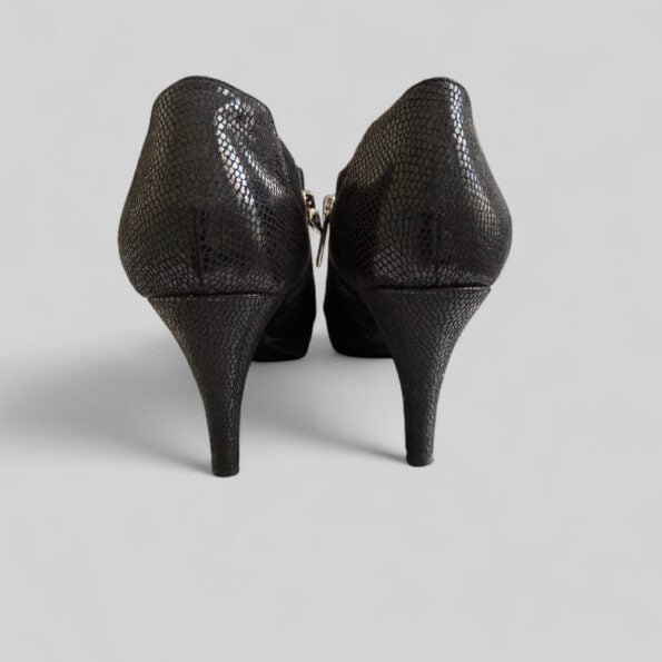 Bandolino  Ankle Boot – Size 8