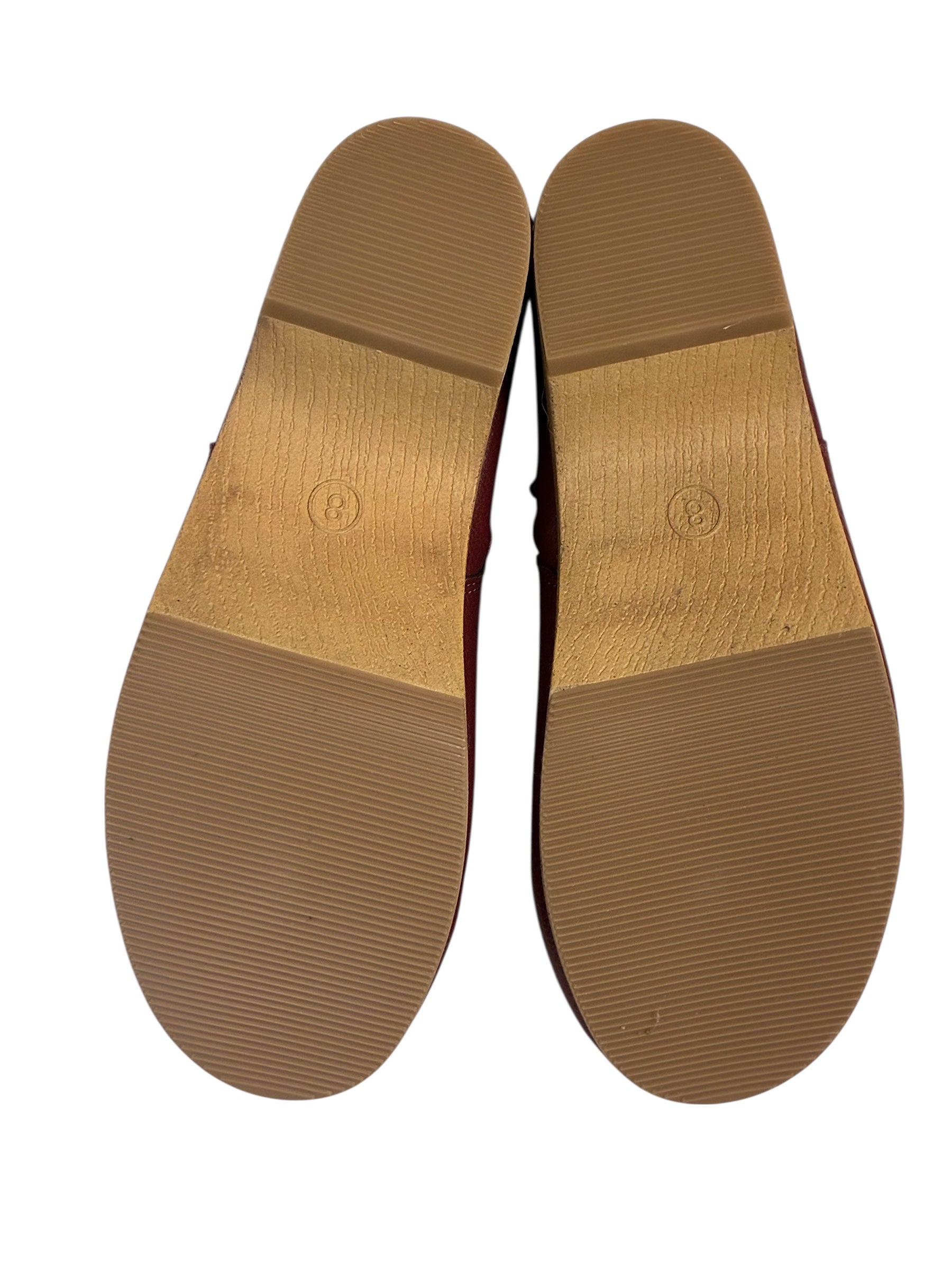 Universal Thread Boot – Size 8