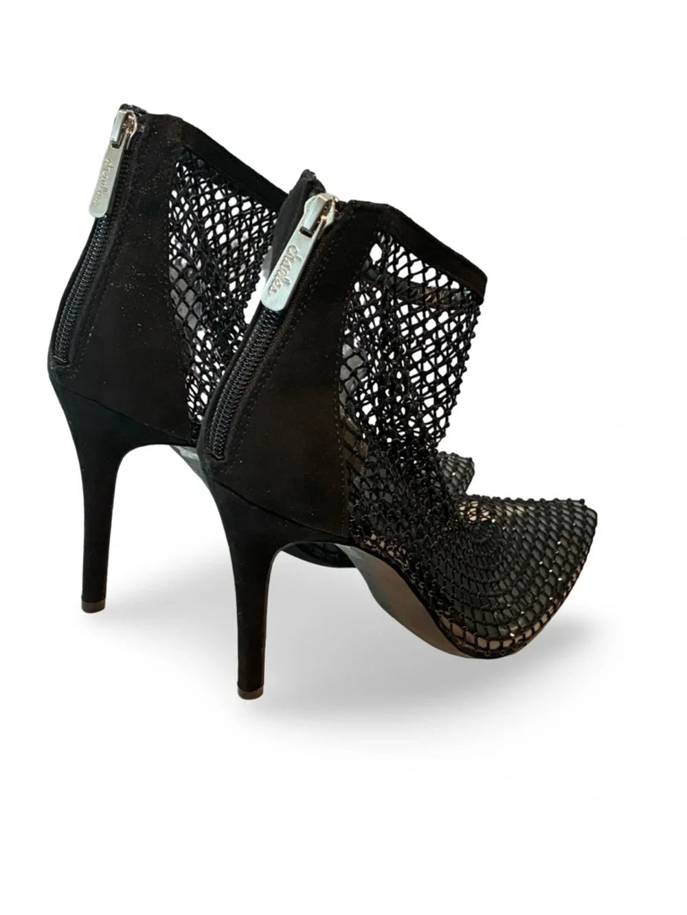 Charles David - Size 8