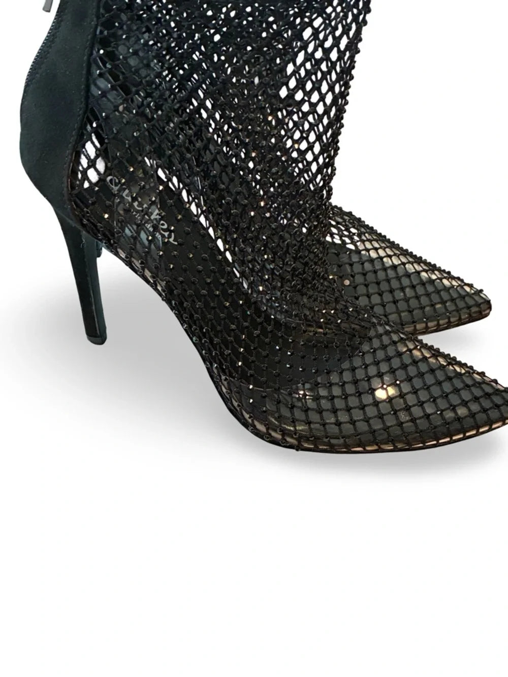 Charles David - Size 8
