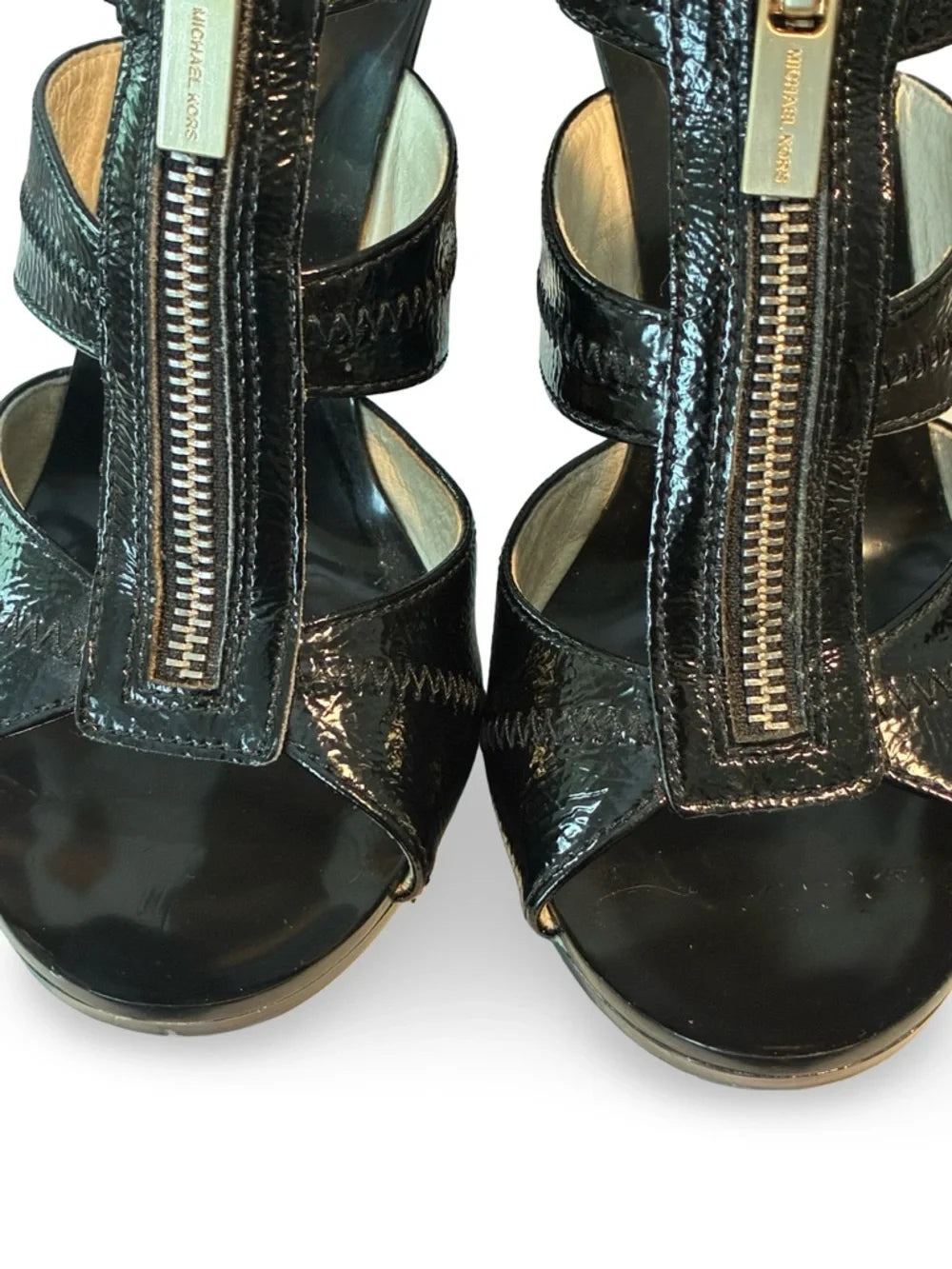 Michael Kors - Size 7